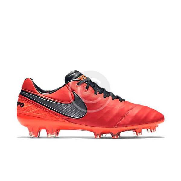 Nike Men Soccer Shoes